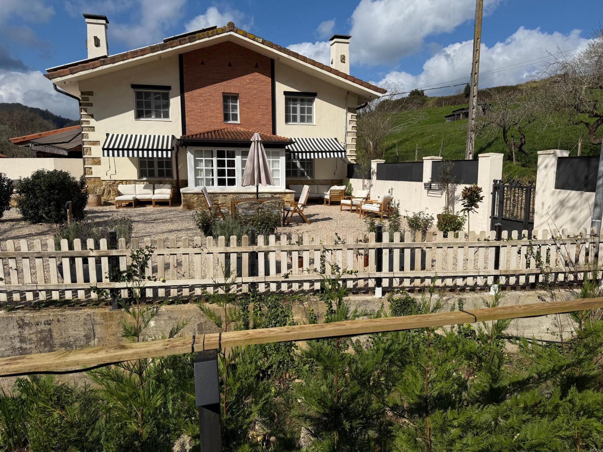 Gurah Boutique Apartments Бакио Экстерьер фото
